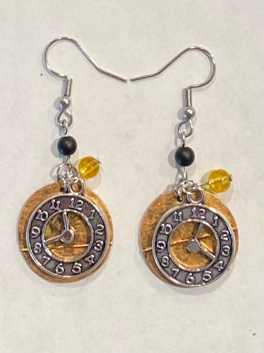 Time to Focus Earrings with Gold Tire Tube Circle